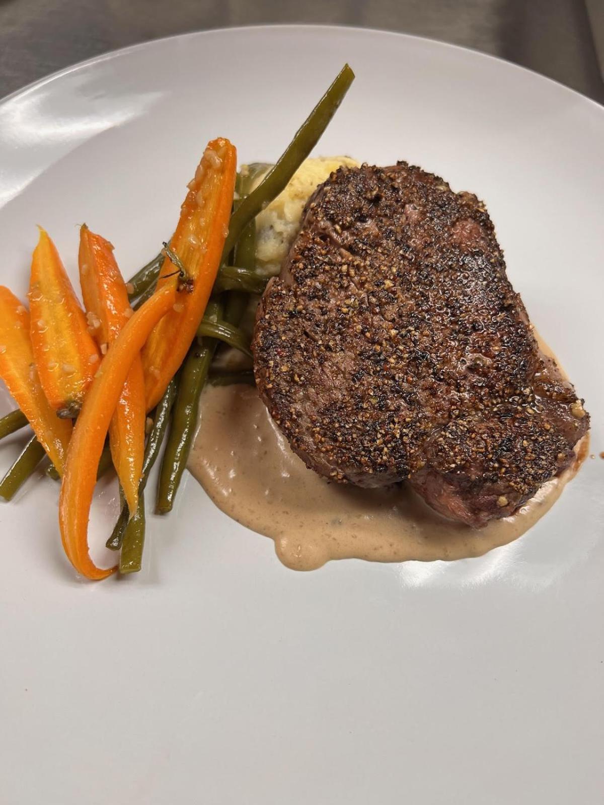 Channel Bass And Restaurant Bed & Breakfast Chincoteague