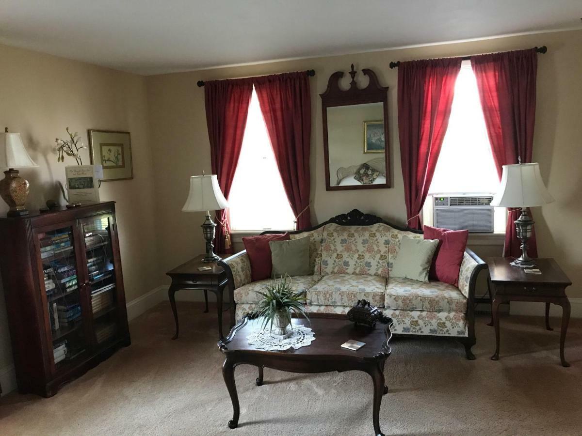 Channel Bass And Restaurant Bed & Breakfast *